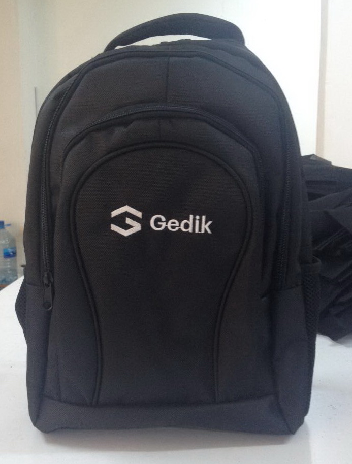 Okul Çantası